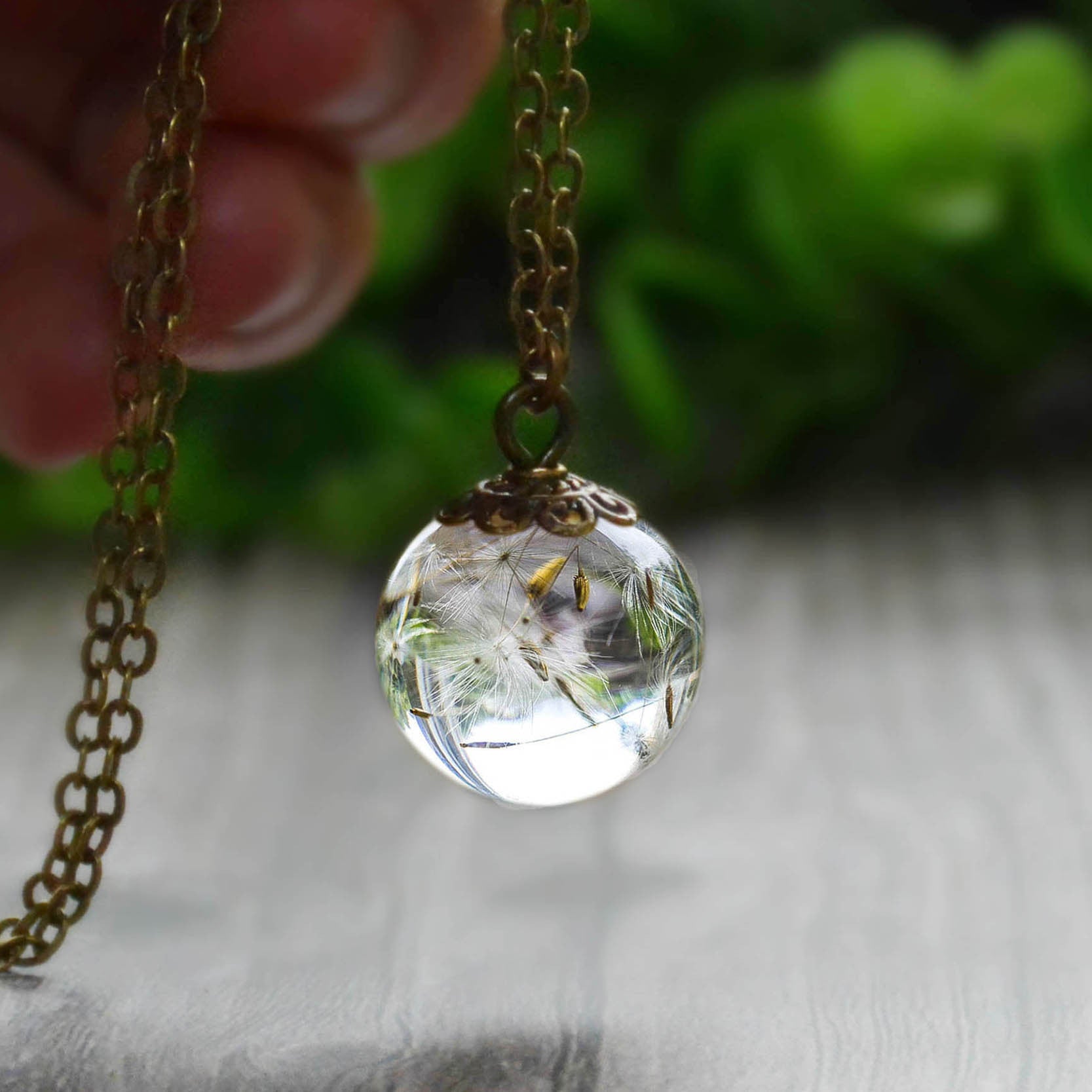 Botanic Resin Dandelion Flower Necklace