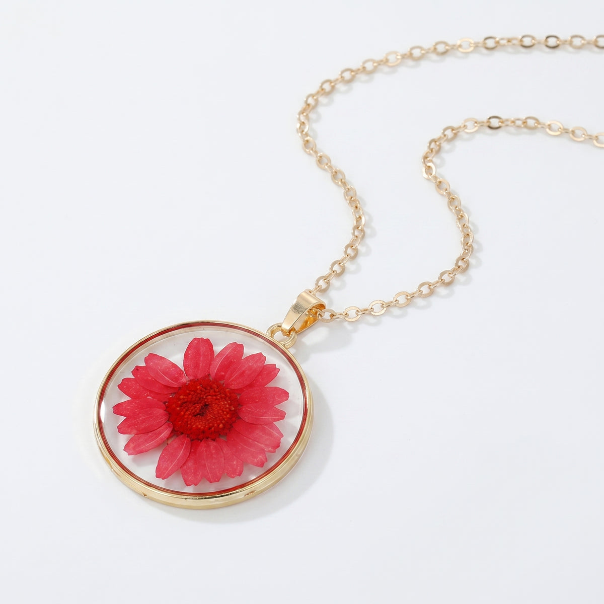 Effervescent Preserved Flower Necklace