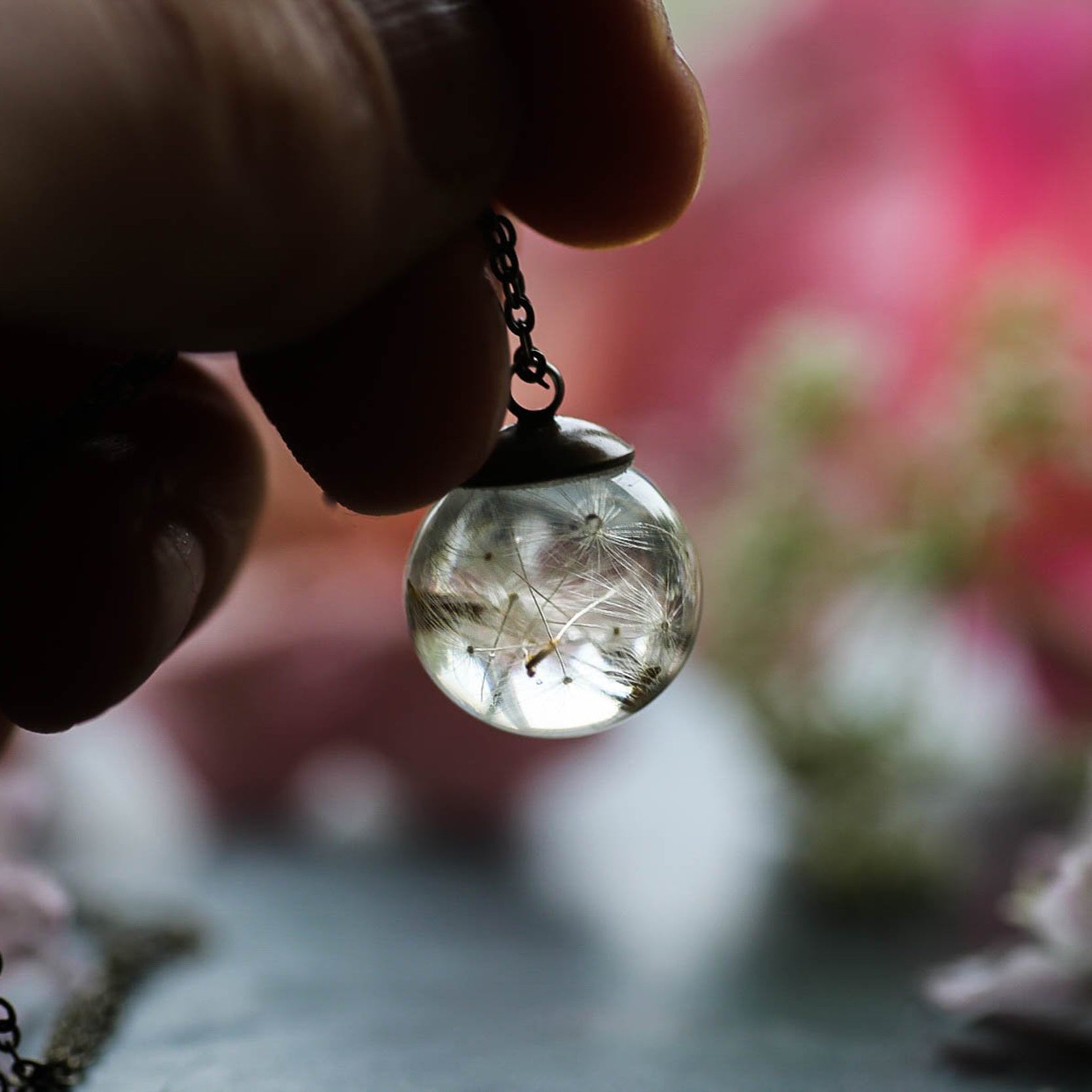 Botanic Resin Dandelion Flower Necklace