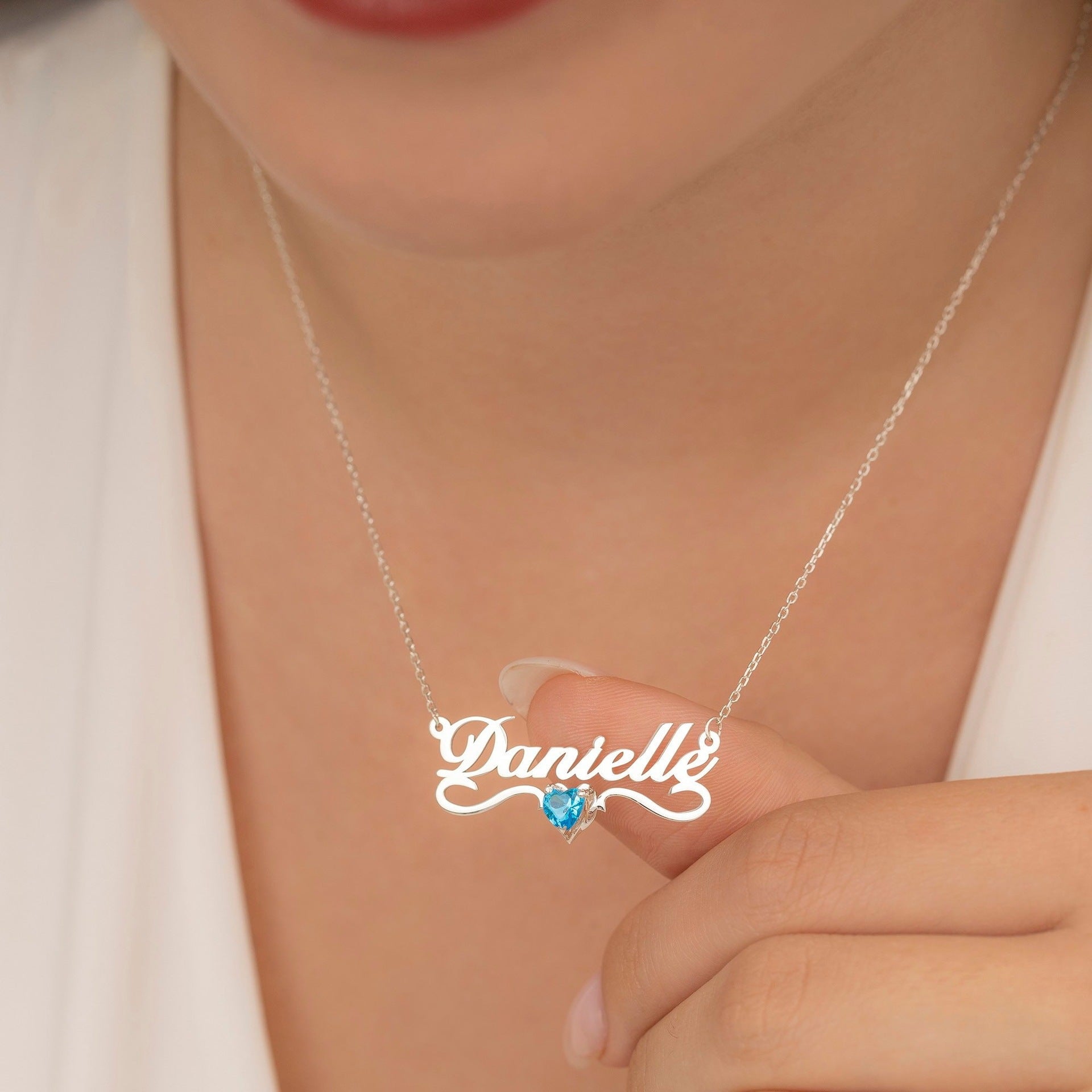 Customized Gleam Crystal Name Necklace