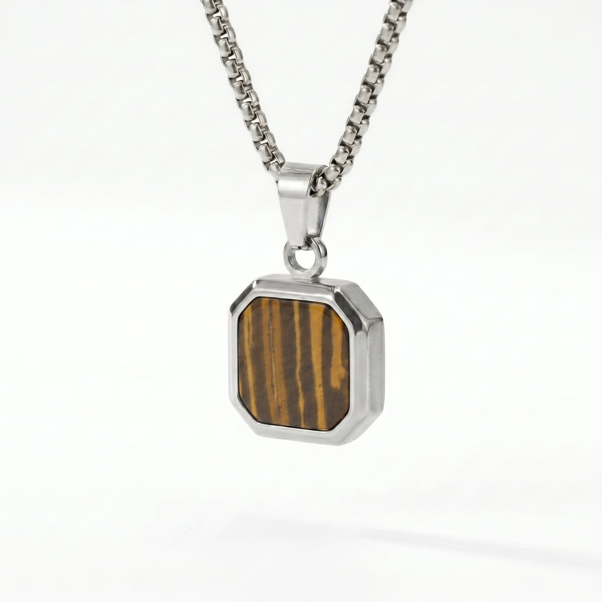 Grounded Square Necklace