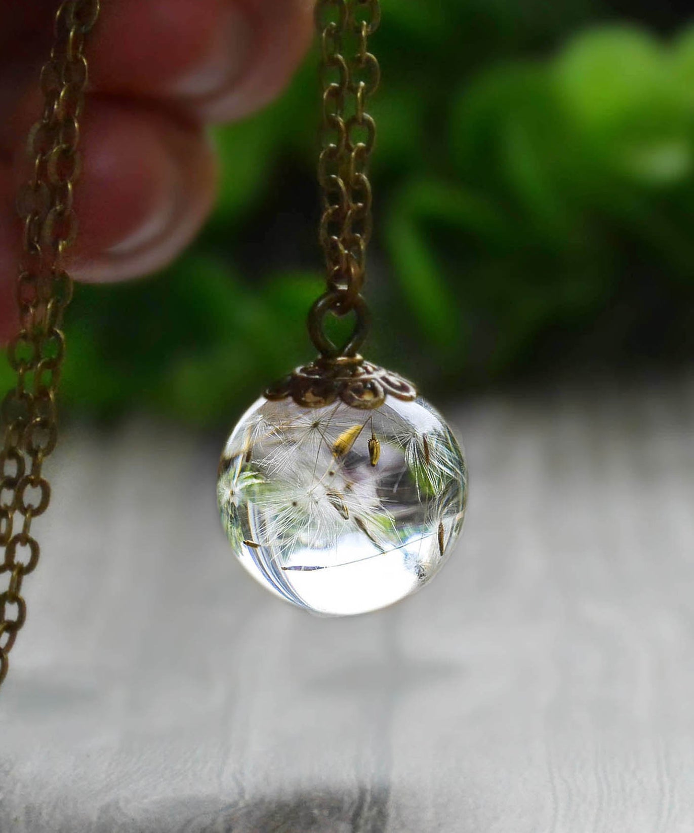 Botanic Resin Dandelion Flower Necklace