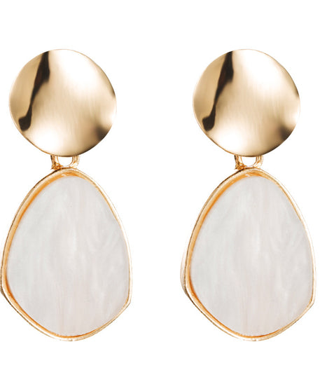 Breathtaking Geometric Oval Earrings