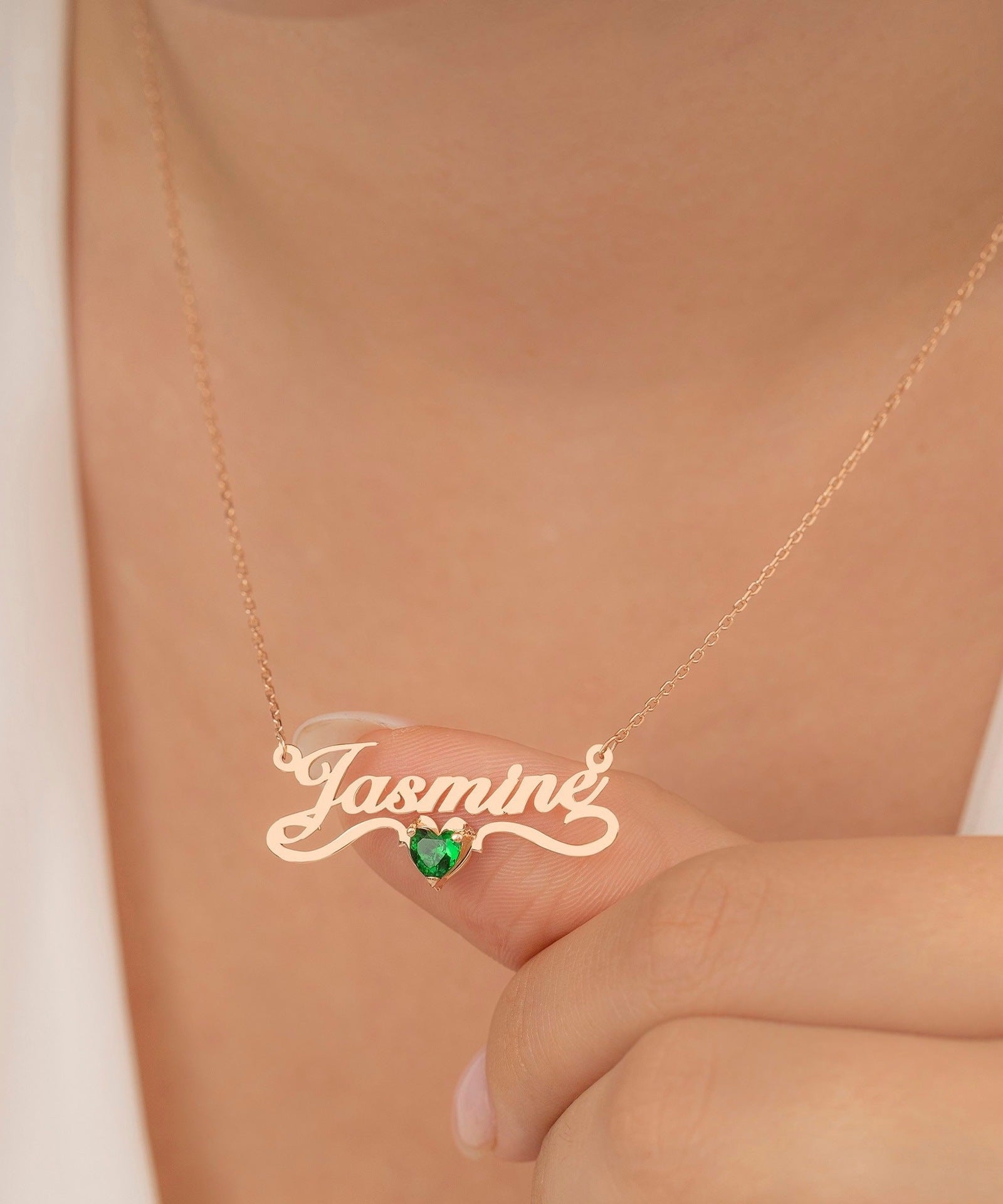 Customized Gleam Crystal Name Necklace