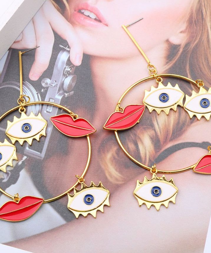 Scintillating Love Themed Earrings