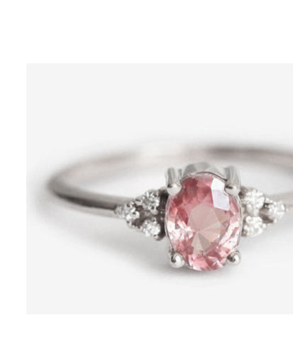 Traditional Cut Zirkon Ring