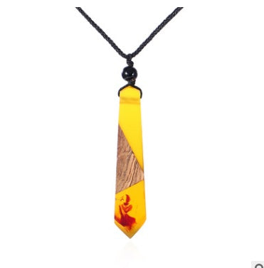 Lustrous Vintage Wood & Resin Necklace