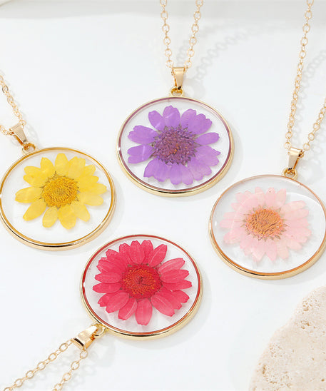 Effervescent Preserved Flower Necklace