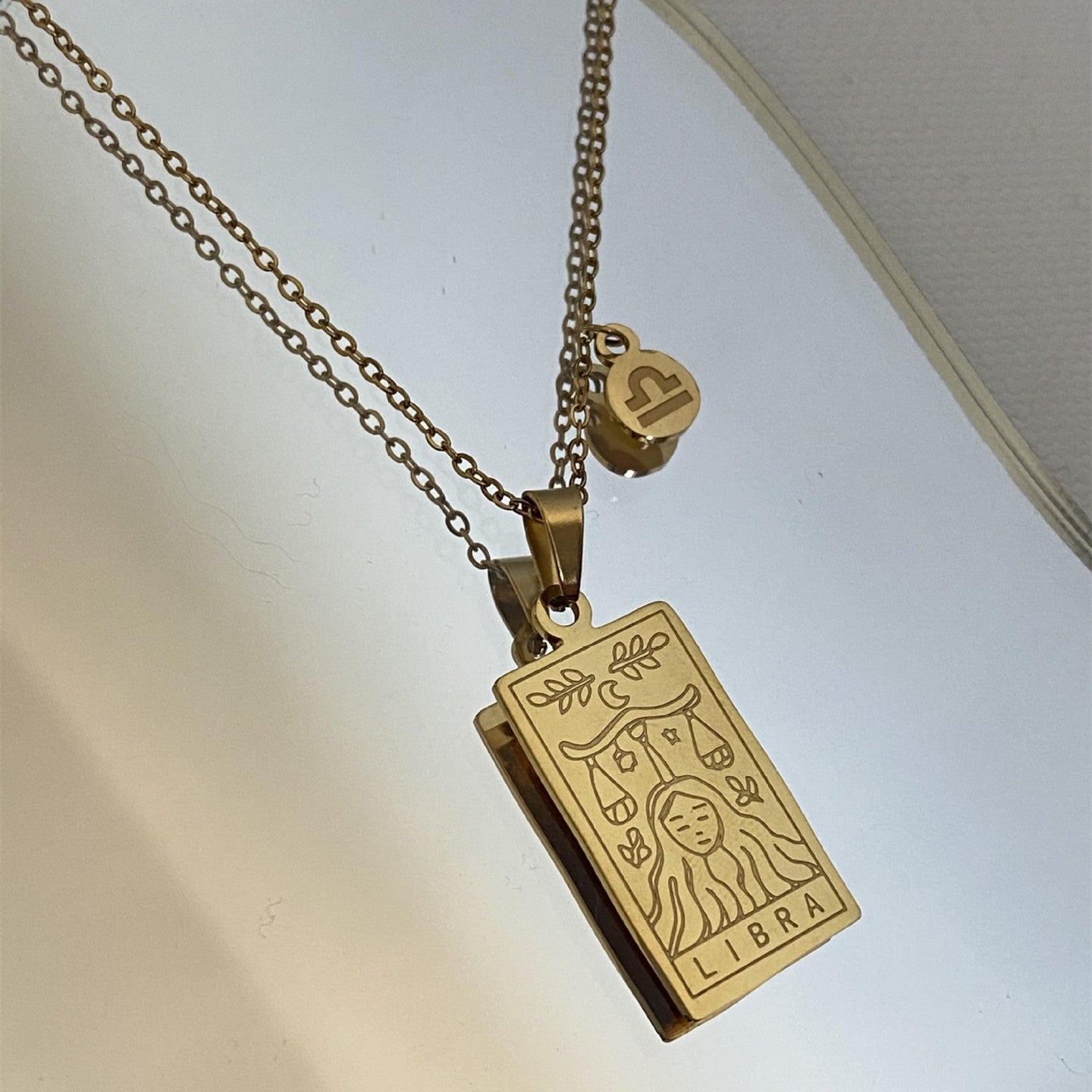 Constellation Engraved Clavicle Necklace