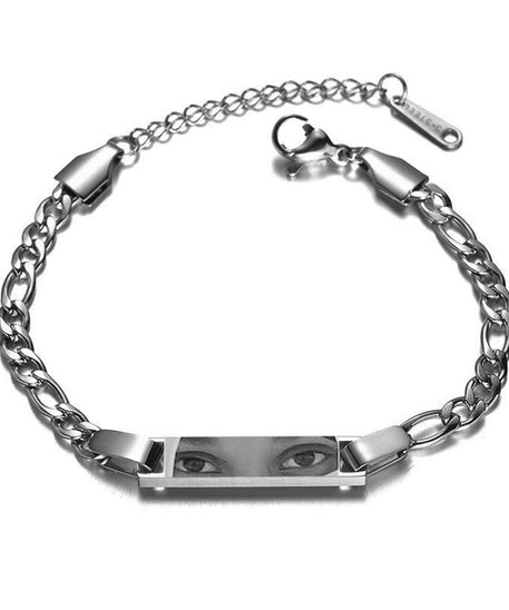 Customized Eyes Photo Necklace or Bracelet