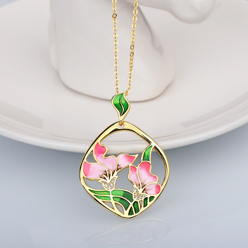 Leafy Spring Time Necklace