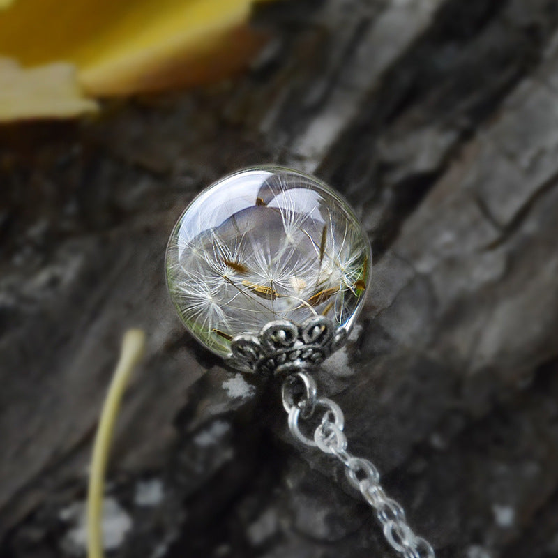 Botanic Resin Dandelion Flower Necklace