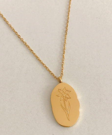 THINK WE HAVEStainless Steel December Flower Birth Necklace Month