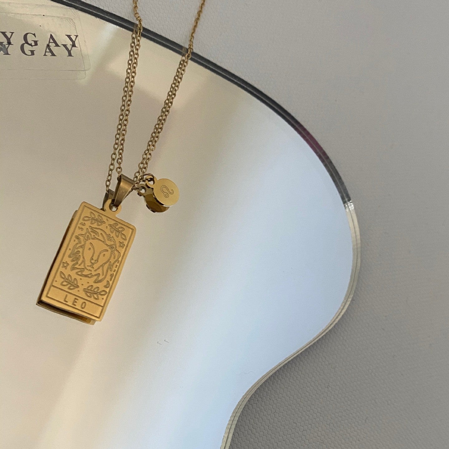 Constellation Engraved Clavicle Necklace