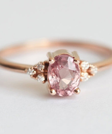 Traditional Cut Zirkon Ring