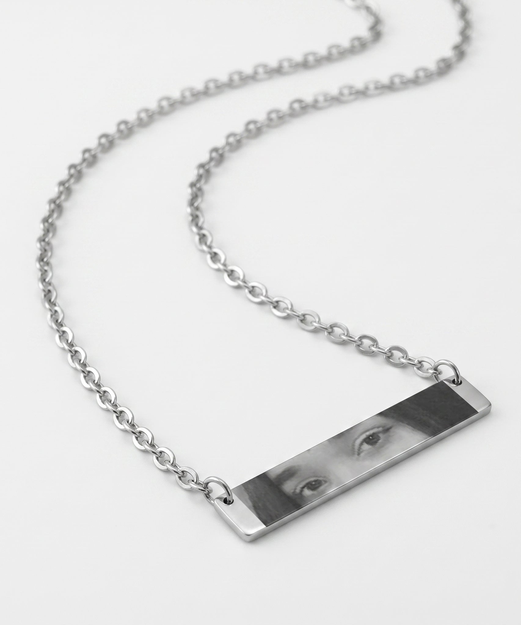 Customized Eyes Photo Necklace