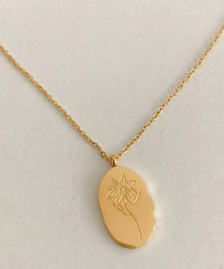 THINK WE HAVEStainless Steel December Flower Birth Necklace Month