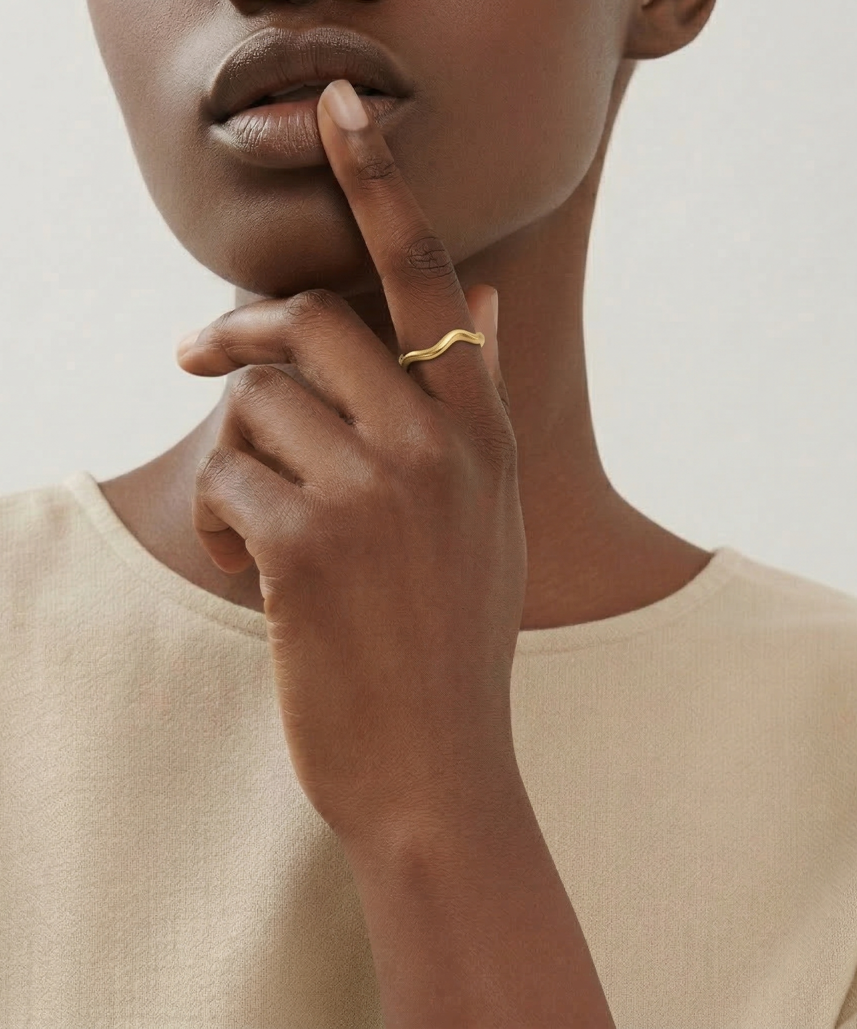 Emotional Curvy Joints Small Wave Ring