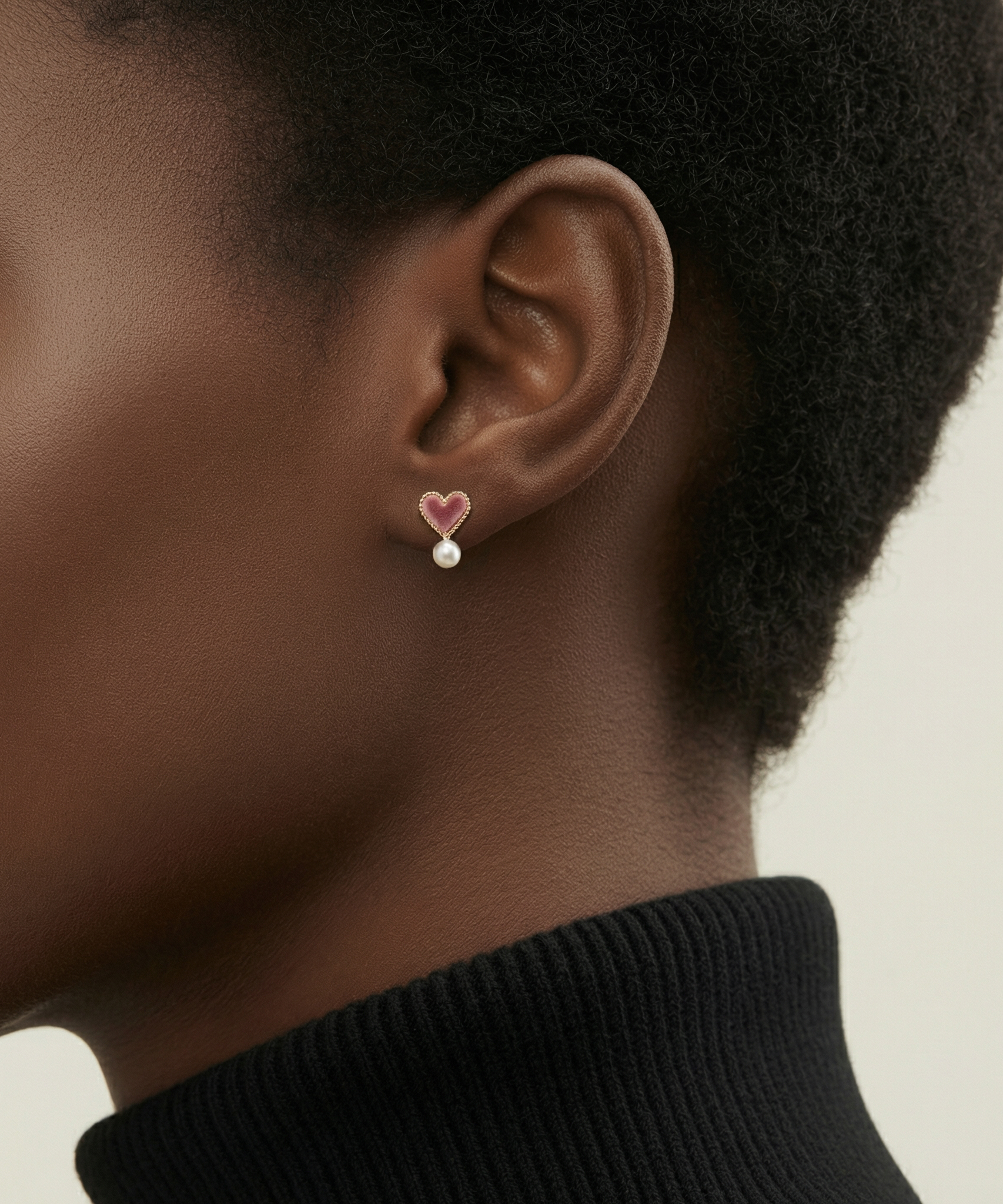 Striking Heart Shaped Love Pearl Earrings
