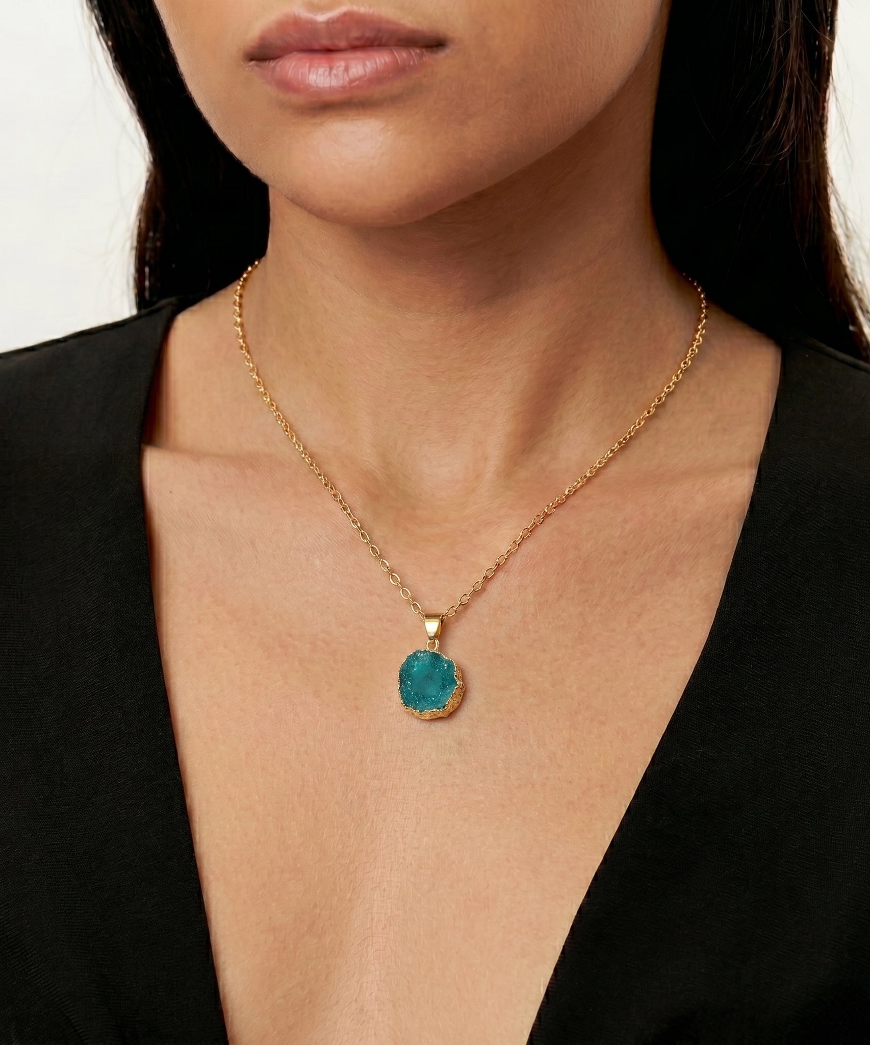 Twinkle Crystal Resin Necklace