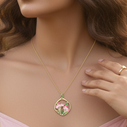 Leafy Spring Time Necklace