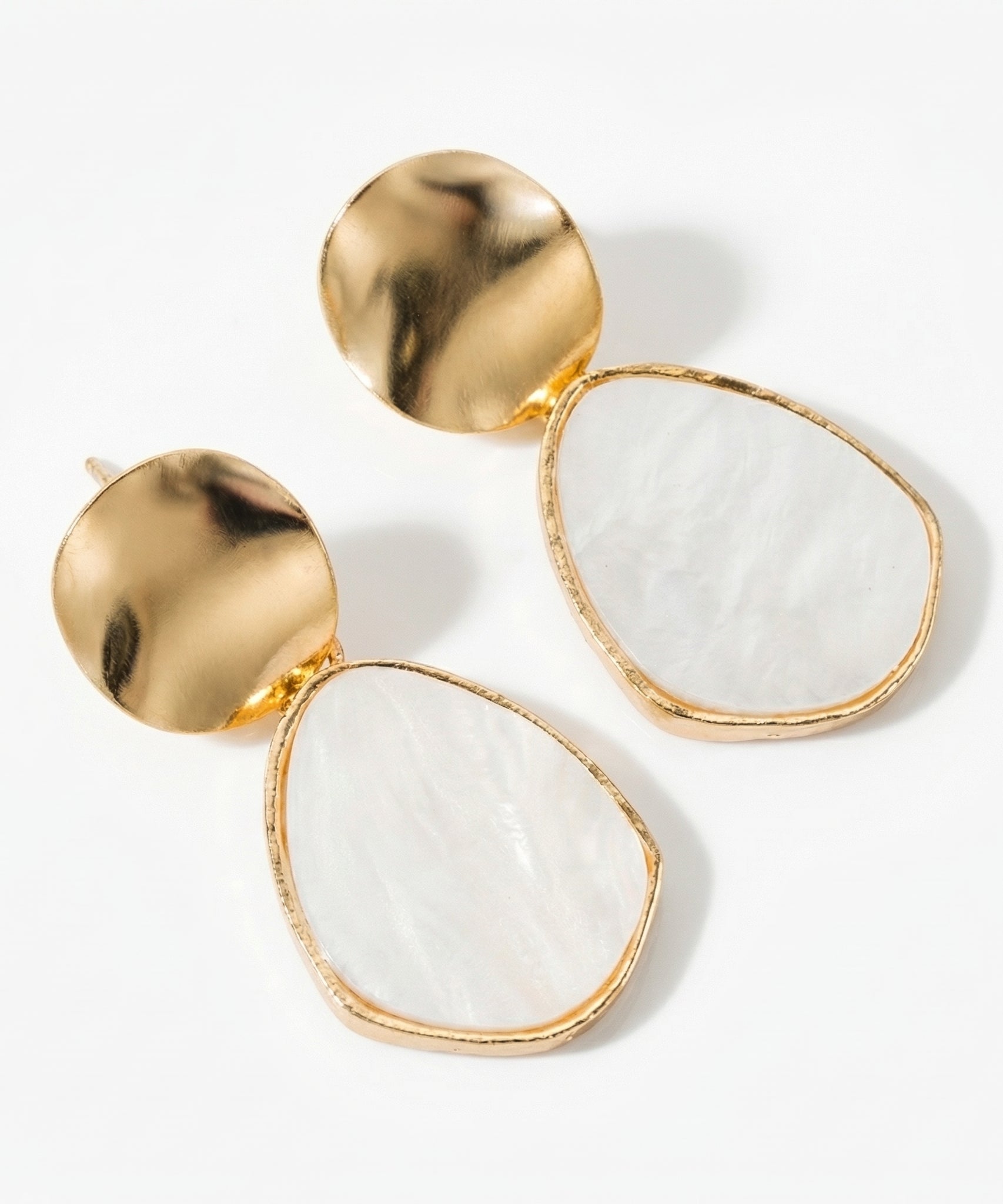 Breathtaking Geometric Oval Earrings