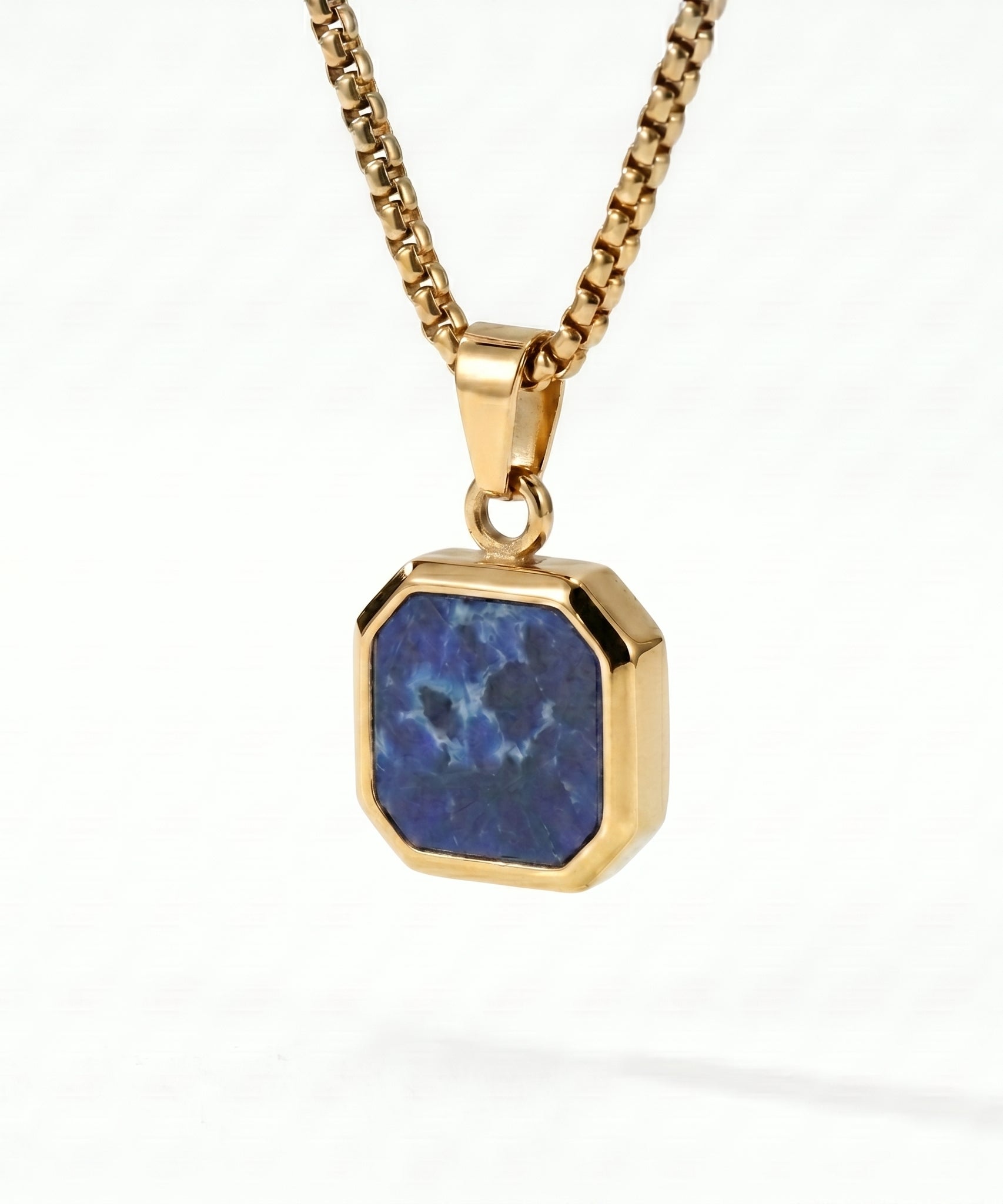 Grounded Square Necklace