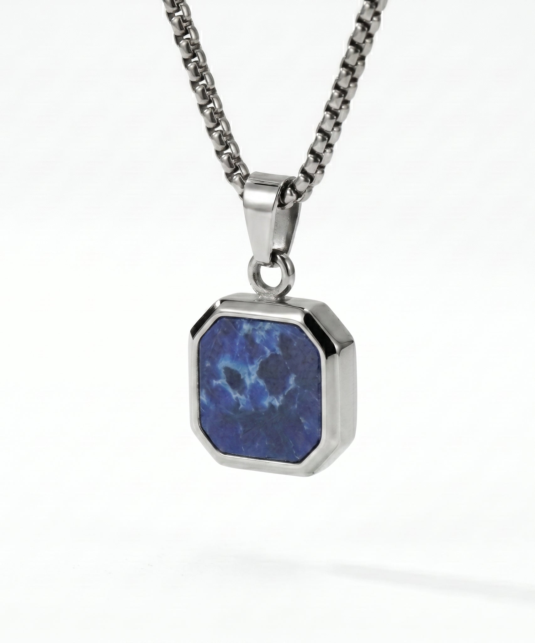 Grounded Square Necklace