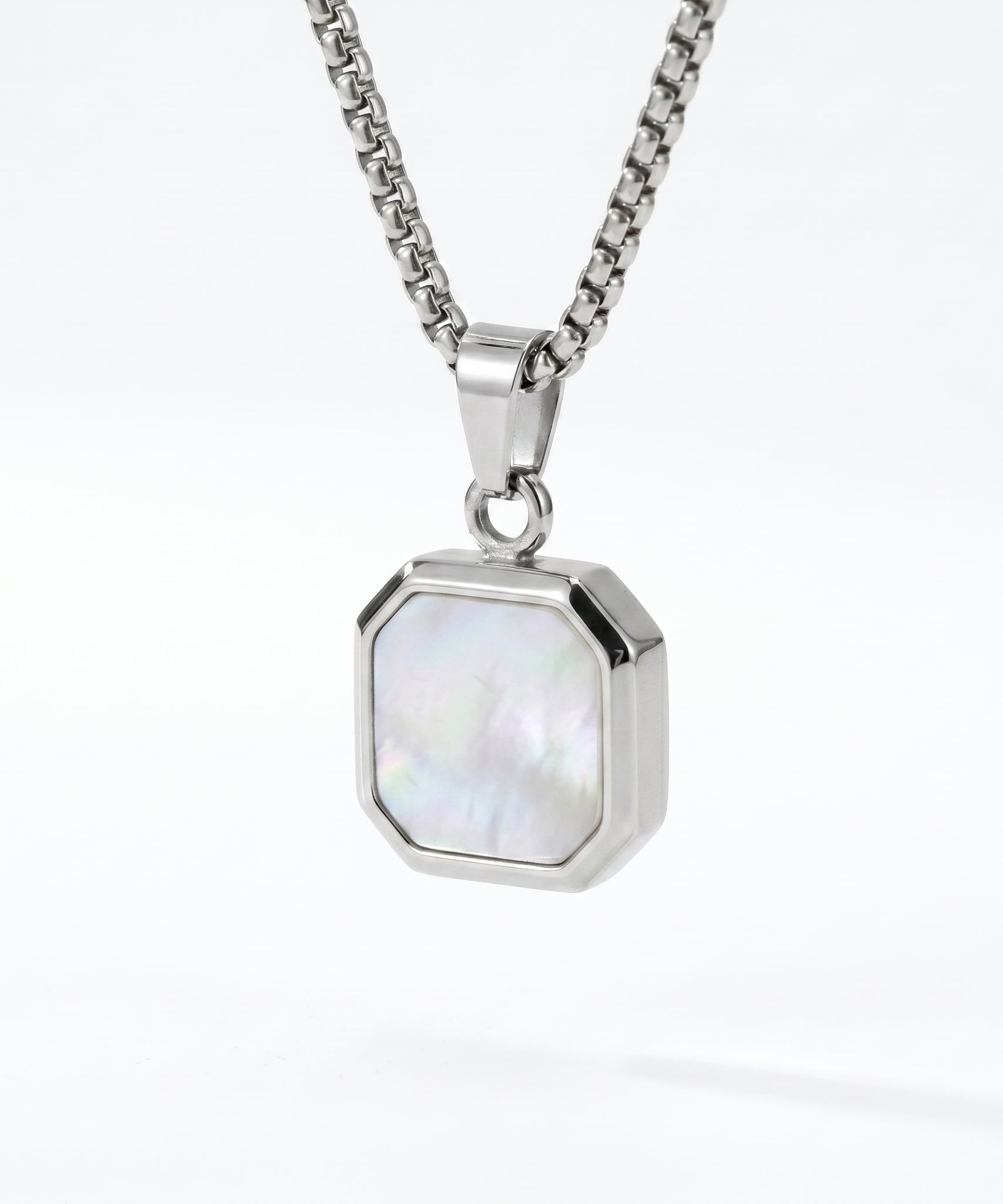 Grounded Square Necklace