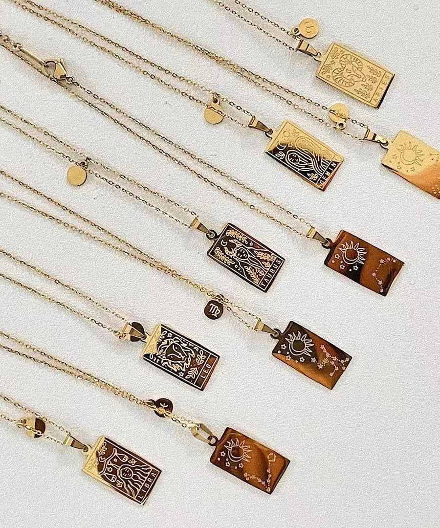 Constellation Engraved Clavicle Necklace