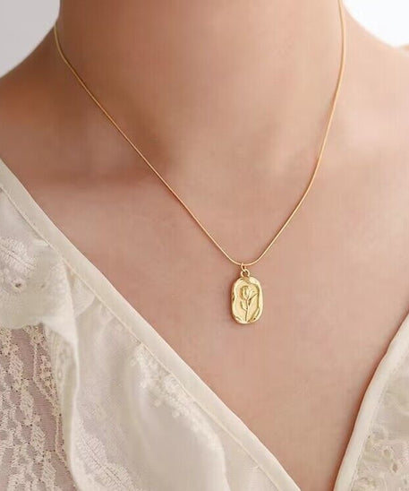 Romantic Tulip Musk Necklace