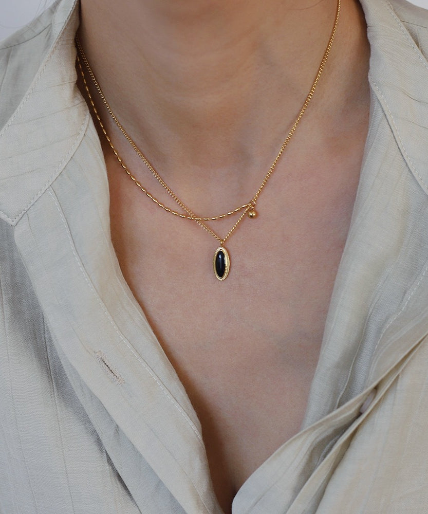 French Oval Black Stone Necklace
