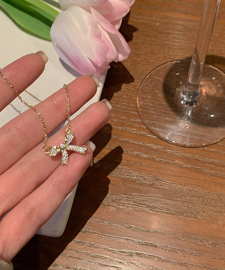 Harmonious Clavicle Necklace