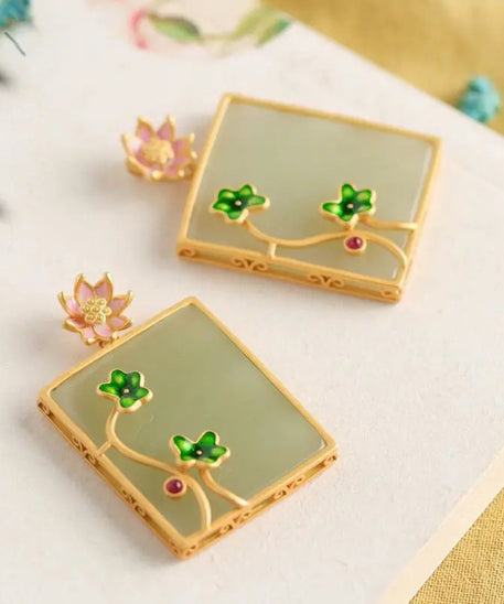 Classica Enamel Lotus Necklace