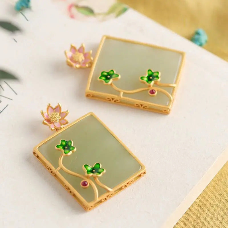 Classica Enamel Lotus Necklace