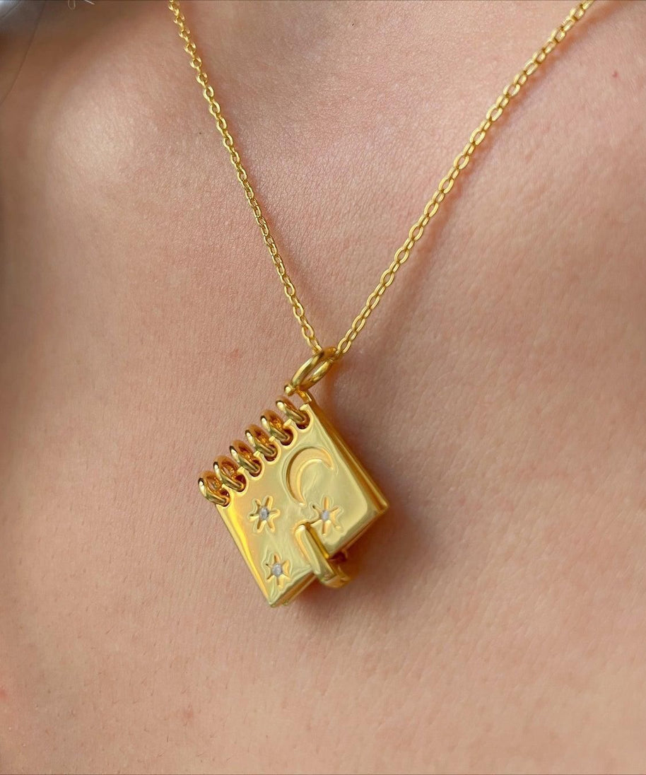 Skybound Openable Love Book-shaped Necklace