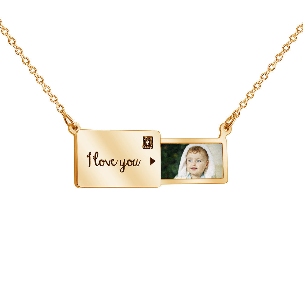 Customized Creative Pull-out Photo Box Necklace