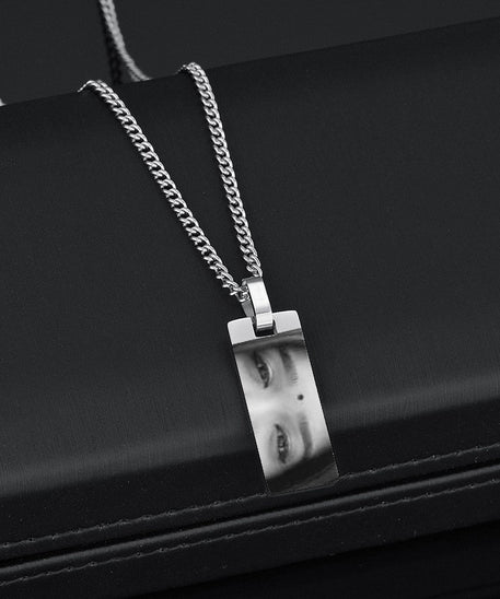 Customized Eyes Photo Necklace or Bracelet