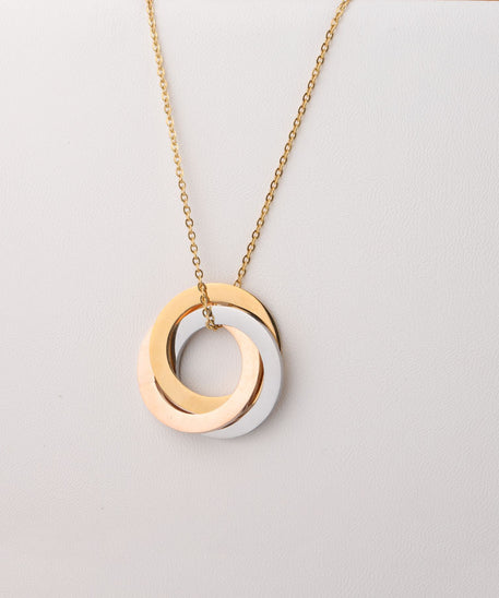 Customized Three Ring Tricolor Names Necklace