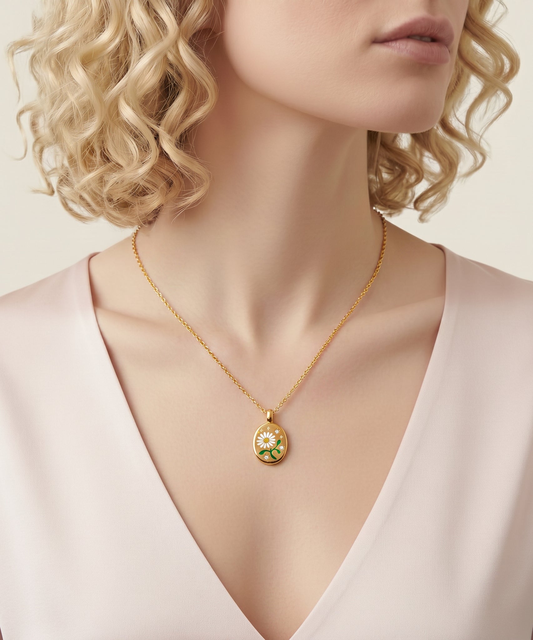 Blooming Wild Daisy Necklace