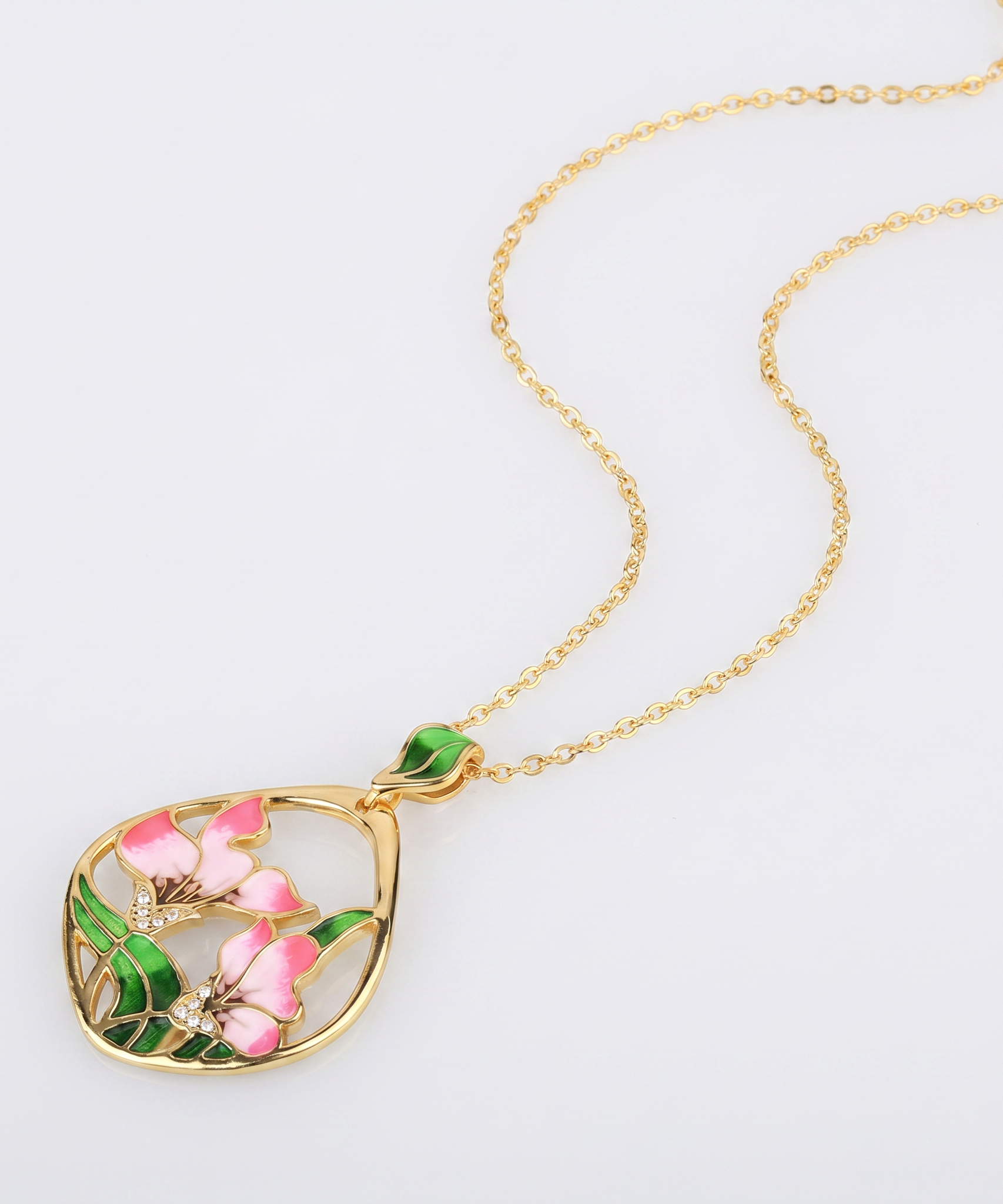 Leafy Spring Time Necklace