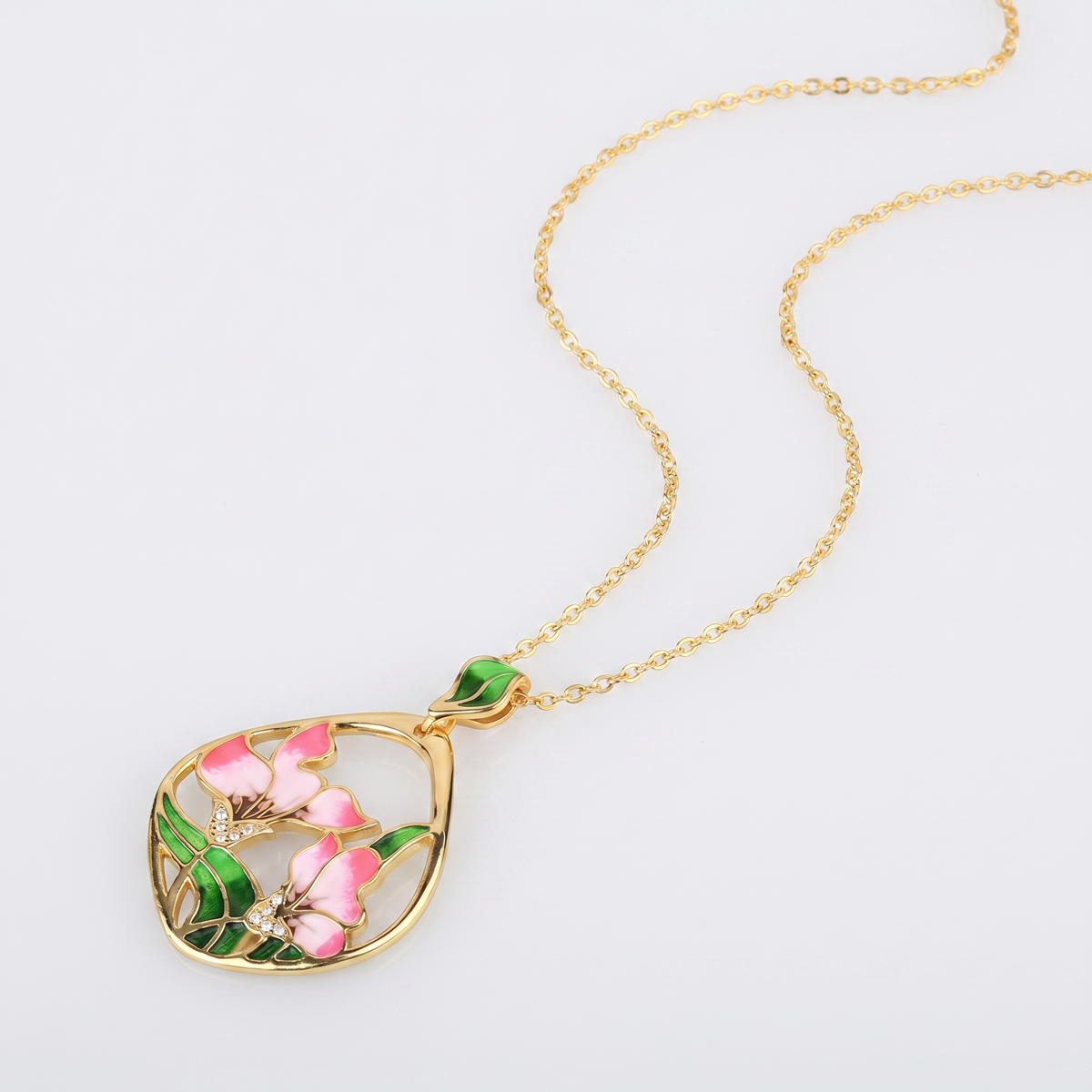 Leafy Spring Time Necklace