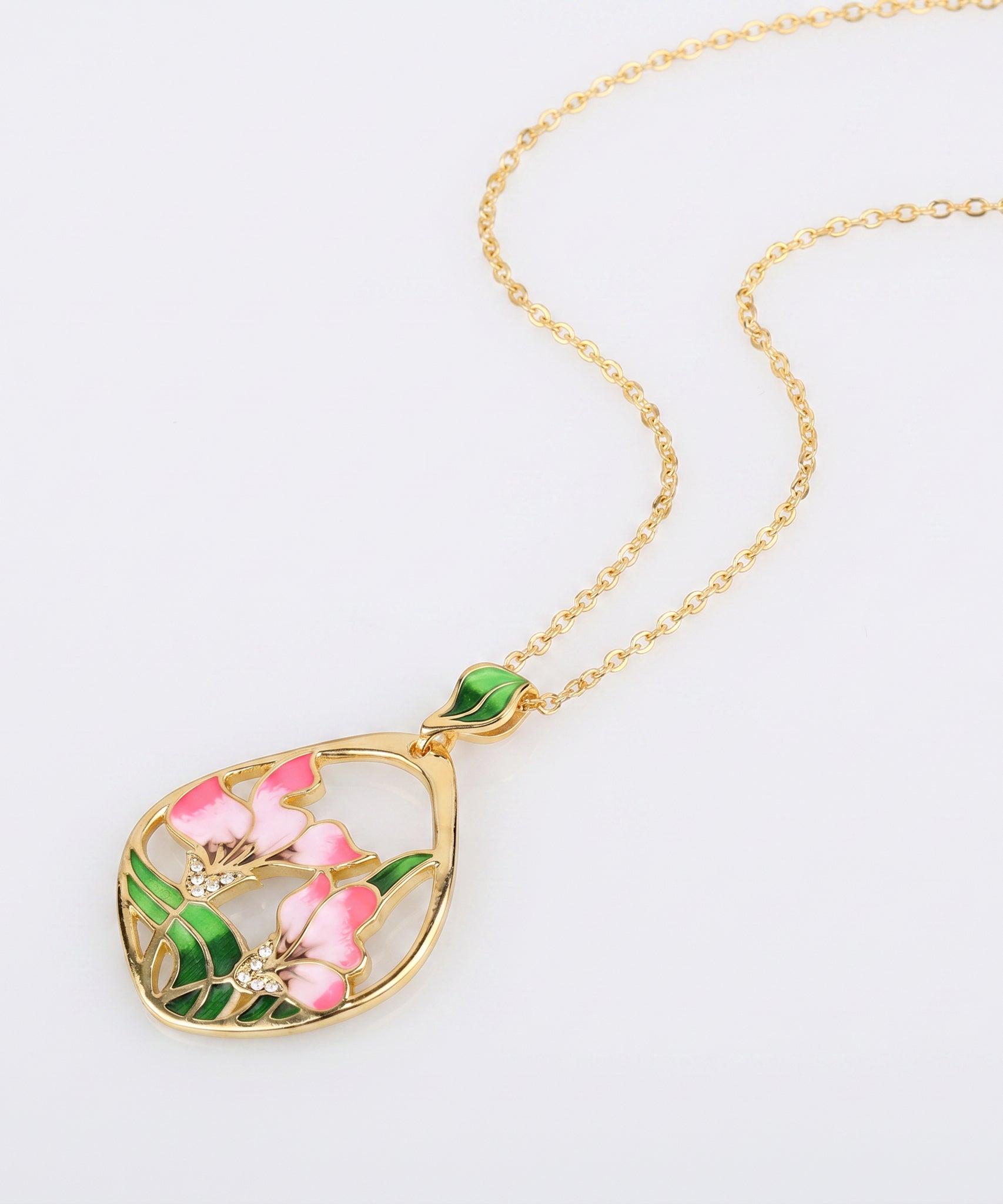 Leafy Spring Time Necklace